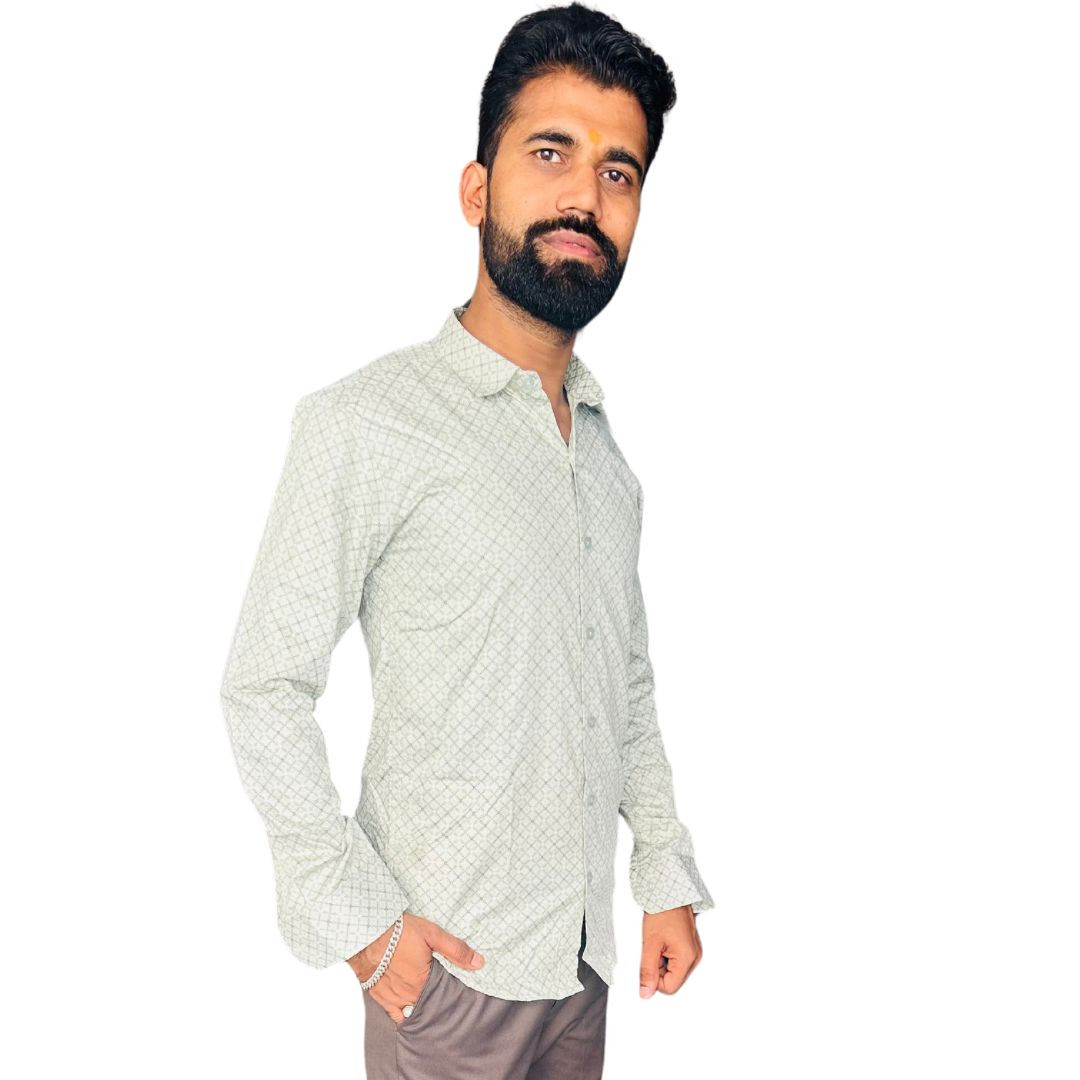 Hunter Men's lite gray colour printed shirt21